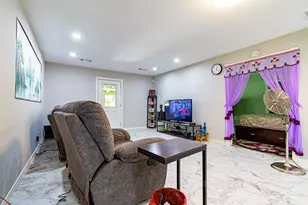 51 Crk Bnd Dr, Huntsville, TX 77320 - Photo 13