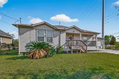 7100 Harlem Street, Baytown, TX 77521 - Photo 3