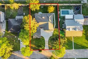 103 Cherry Tree Ln, Friendswood, TX 77546 - Photo 45