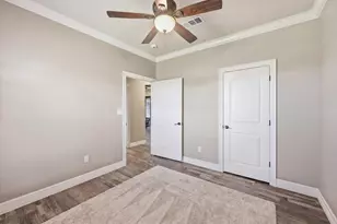 11610 Ridgecrest Dr, Beaumont, TX 77705 - Photo 33