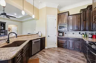 11610 Ridgecrest Dr, Beaumont, TX 77705 - Photo 19