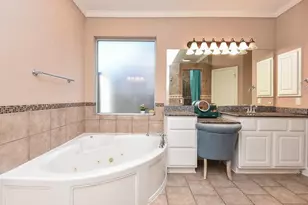 3911 Trailstone Ln, Katy, TX 77494 - Photo 17