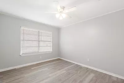 7938 Snowden Street, Houston, TX 77028 - Photo 23