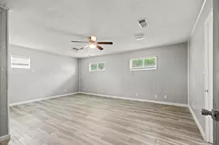 203 Chestnut St, Lake Jackson, TX 77566 - Photo 23
