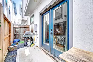 1747 Ojeman Spring Ln, Houston, TX 77055 - Photo 31