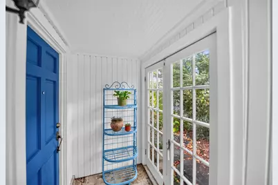 2106 Van Buren Street, Houston, TX 77006 - Photo 3