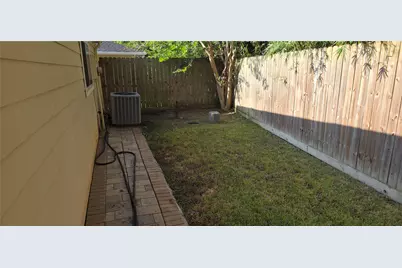 16011 Glen Mar Drive, Houston, TX 77082 - Photo 15