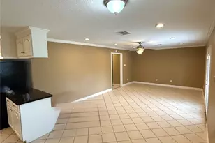 5811 McKnight St, Houston, TX 77035 - Photo 15