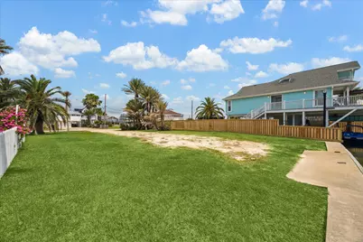 16507 Jamaica Cove Road, Jamaica Beach, TX 77554 - Photo 3