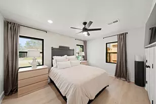 2207 Cheshire Ln, Houston, TX 77018 - Photo 39