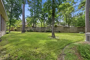 35 S Ashley Green, The Woodlands, TX 77382 - Photo 27