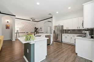 35 S Ashley Green, The Woodlands, TX 77382 - Photo 9