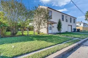 5019 Ave M 1/2, Galveston, TX 77551 - Photo 37