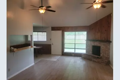 13023 Maxim Drive, Houston, TX 77065 - Photo 3