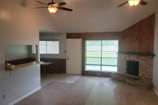 13023 Maxim Dr, Houston, TX 77065 - Photo 3