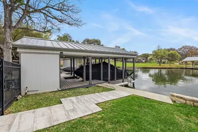 205 Beaver Circle, Horseshoe Bay, TX 78657 - Photo 15