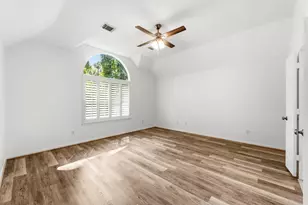 46 E Hobbit Glen Dr, The Woodlands, TX 77384 - Photo 21