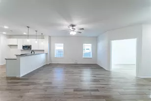 10638 Altitude Wy, Conroe, TX 77303 - Photo 3