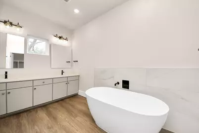 783 Mansfield Street, Houston, TX 77091 - Photo 31