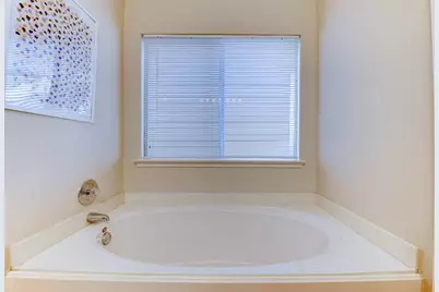 3818 E Traditions Court, Houston, TX 77082 - Photo 19