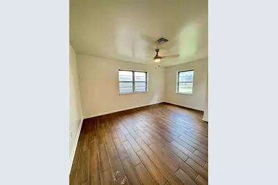 6018 W 43rd Street, Houston, TX 77092 - Photo 3