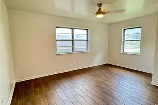 6018 W 43rd St, Houston, TX 77092 - Photo 3
