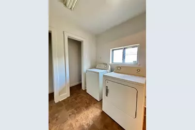 6018 W 43rd Street, Houston, TX 77092 - Photo 17