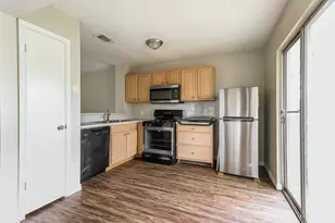 22319 Meadowrock Dr, Spring, TX 77389 - Photo 9