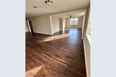 721 E Emily Ave, Wharton, TX 77488 - Photo 7