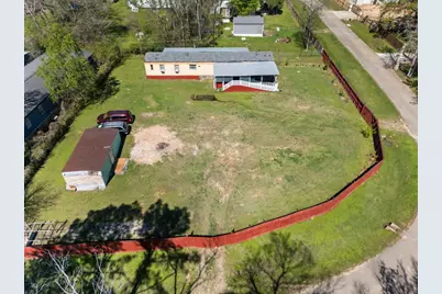 606 S Pine Hill Street, Pinehurst, TX 77362 - Photo 1