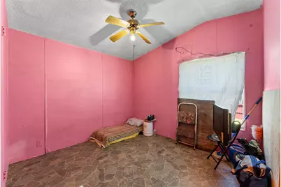 606 S S Pine Hill Street, Pinehurst, TX 77362 - Photo 13