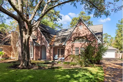 11 Hornsilver Place, The Woodlands, TX 77381 - Photo 3