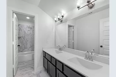 1115 Village Falls Drive, Missouri City, TX 77459 - Photo 19