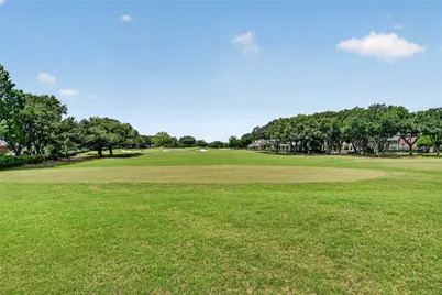 25 Glen Loch Court, Sugar Land, TX 77479 - Photo 49