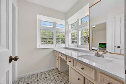 25 Glen Loch Court, Sugar Land, TX 77479 - Photo 33