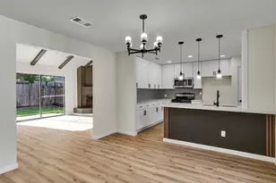 4342 Yupon Ridge Dr, Houston, TX 77072 - Photo 9