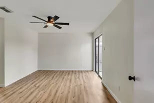 4342 Yupon Ridge Dr, Houston, TX 77072 - Photo 21