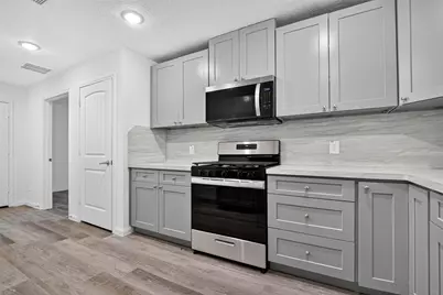 353 Todd Street, Tomball, TX 77375 - Photo 15