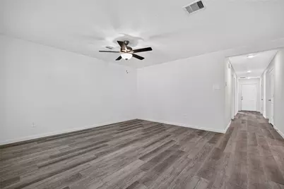 353 Todd Street, Tomball, TX 77375 - Photo 7