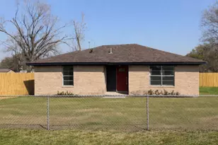 8015 Howton St, Houston, TX 77028 - Photo 1