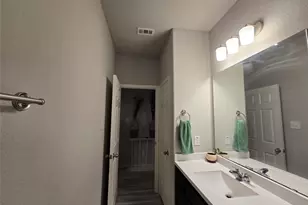 24723 Teton Holw Trl, Houston, TX 77336 - Photo 5