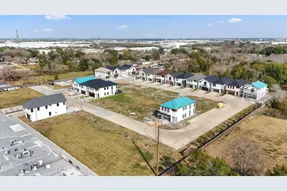 619 Rolling Oaks, Stafford, TX 77477 - Photo 31