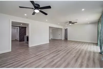 10415 Westray Street, Houston, TX 77043 - Photo 25