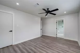 10415 Westray St, Houston, TX 77043 - Photo 37