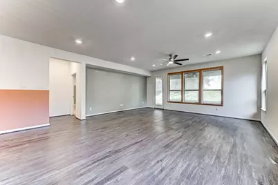 2103 Parnevik Place, Conroe, TX 77304 - Photo 19