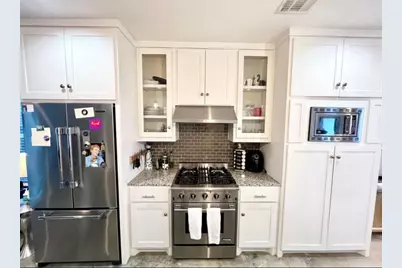612 E 29th Street, Houston, TX 77008 - Photo 5