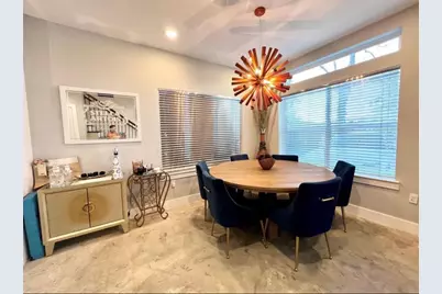 612 E 29th Street, Houston, TX 77008 - Photo 3