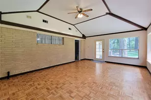 12119 Beverly Dr, Houston, TX 77065 - Photo 15