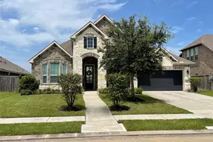 2025 Clearwater Grove Ln, Houston, TX 77089 - Photo 3