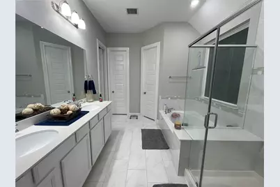 2025 Clearwater Grove Lane, Houston, TX 77089 - Photo 25